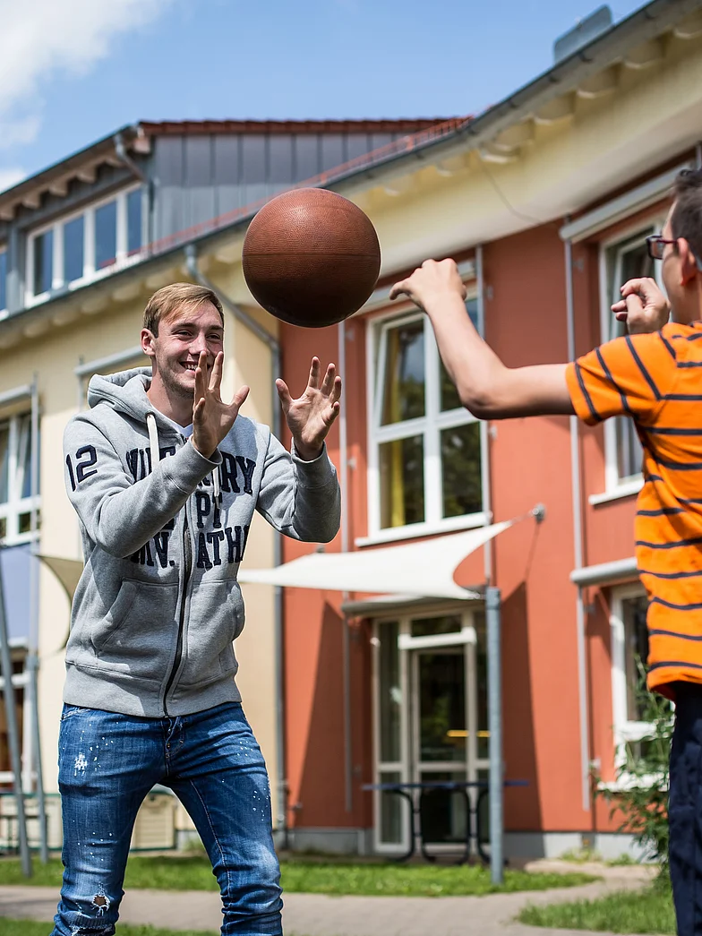 Freiwilliger in der Behindertenhilfe Freiwilliger in der Behindertenhilfe